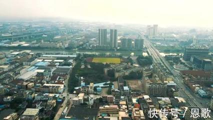 深圳市耀邦日用品向沈丘县定向捐赠30万个口罩 价值45万元